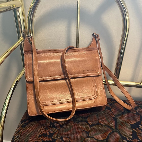 Fossil | Leather Crossbody Purse - Picture 1 of 13
